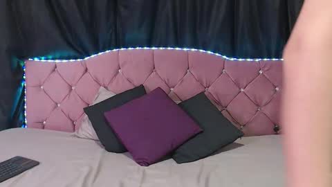 Snapshot of cataleya_divine chatting on 02.11.26 Cata Prins online show from 02.11.26