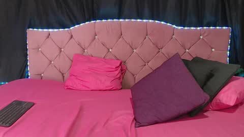 Snapshot of cataleya_divine chatting on 02.12.26 Cata Prins online show from 02.12.26