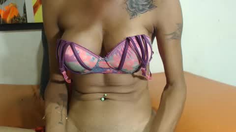 Snapshot of cataleyabigdickk chatting on 01.05.25 cataleyabigdickk online show from 01.05.25