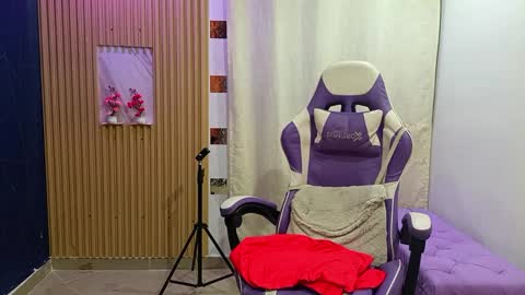 cataleyalove_ady online show from 11.19.25