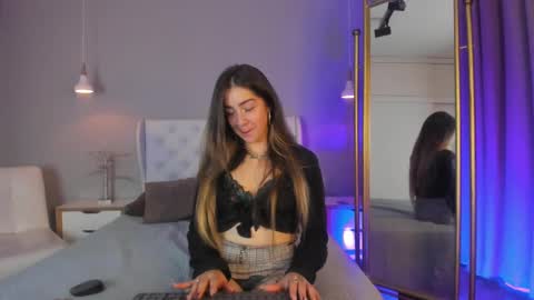 Catalina online show from 03.04.25