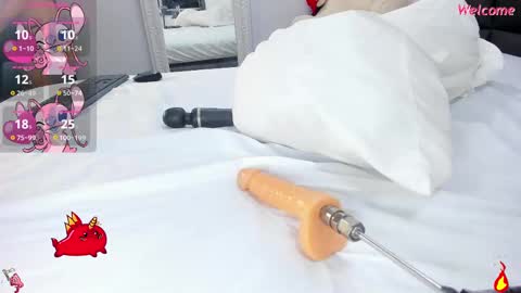 Snapshot of catalina_jonex chatting on 10.04.25 catalina_jonex online show from 10.04.25