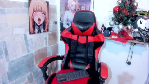 Snapshot of catalina_prada_ chatting on 01.12.25 Catalina online show from 01.12.25