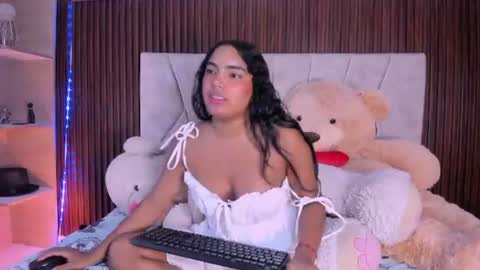 Snapshot of catalleya_f chatting on 06.11.26 catalleya_f online show from 06.11.26