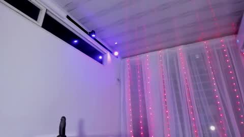 Call me Cata  online show from 11.25.25