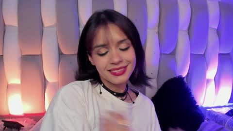 Cat  online show from 12.20.24