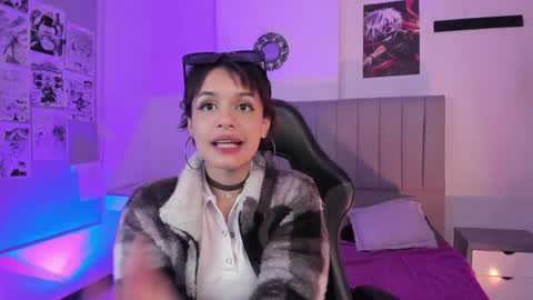 Cat  online show from 01.11.25