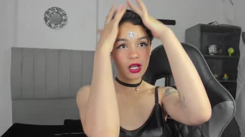 Cat  online show from 02.17.25