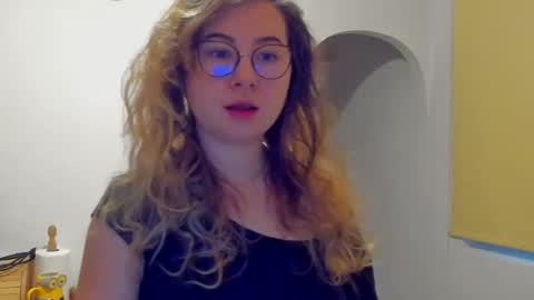 Snapshot of caterinnakat chatting on 01.14.25 Kat online show from 01.14.25