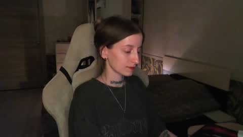 Snapshot of cath_dysphoria_ chatting on 05.15.26 CATH online show from 05.15.26