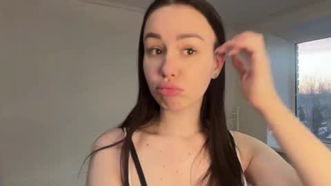 Snapshot of catharinelaumea chatting on 03.27.26 Lolly online show from 03.27.26
