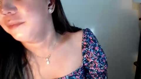Snapshot of cathera121698 chatting on 10.08.25 cathera121698 online show from 10.08.25