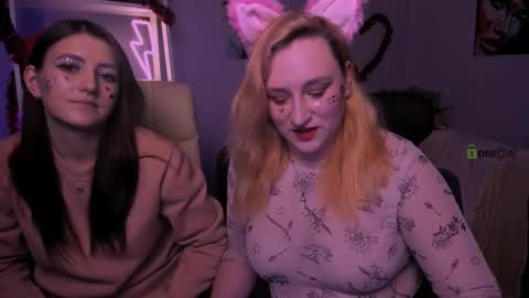 Snapshot of catherine_kitty chatting on 02.14.25 Catherine online show from 02.14.25