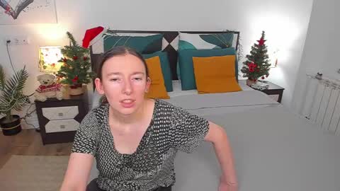 Catrin online show from 01.18.25