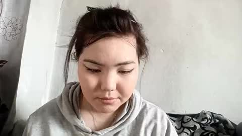 Snapshot of catheyhalbert chatting on 02.14.26 Tessa online show from 02.14.26