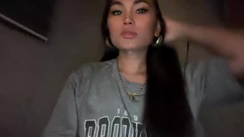 Snapshot of cathy_sanches chatting on 06.30.26 cathy online show from 06.30.26