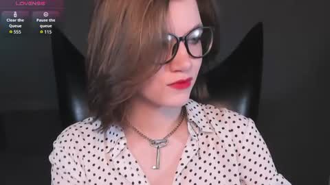 Snapshot of cathybarnes chatting on 06.28.26 cathybarnes online show from 06.28.26