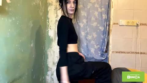 Lola online show from 12.19.25