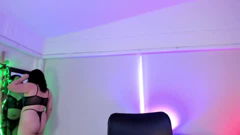 Catleya  online show from 09.20.25