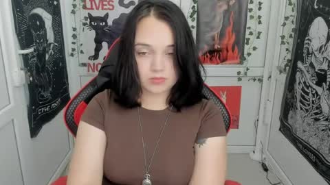 Snapshot of catrine_cute chatting on 07.20.26 Catrine online show from 07.20.26