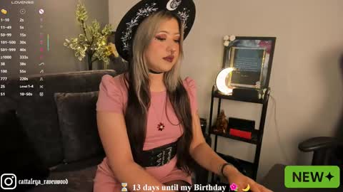 Cattaleya Ravenwood online show from 09.11.25