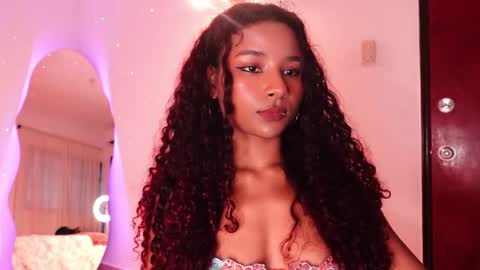 Snapshot of cattaleya_russ chatting on 05.28.26 catta 3 online show from 05.28.26