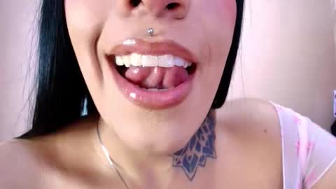 Cattleya online show from 02.23.26