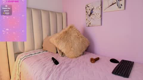 Cay online show from 04.15.26