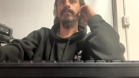 Snapshot of cayu_frensh94 chatting on 12.03.24 cayu_frensh94 online show from 12.03.24