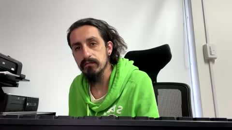 Snapshot of cayu_frensh94 chatting on 12.09.24 cayu_frensh94 online show from 12.09.24