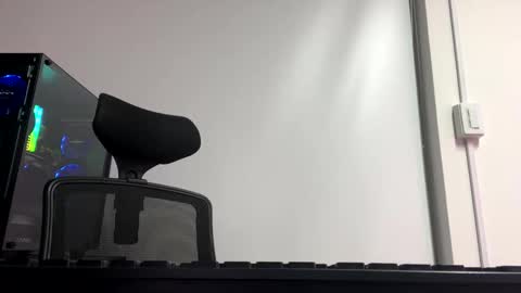 Snapshot of cayu_frensh94 chatting on 12.13.24 cayu_frensh94 online show from 12.13.24