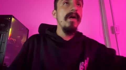 Snapshot of cayu_frensh94 chatting on 01.10.25 cayu_frensh94 online show from 01.10.25