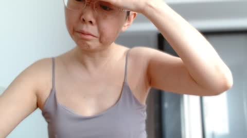 Snapshot of cbz112233 chatting on 03.10.26 ANNYANNY online show from 03.10.26