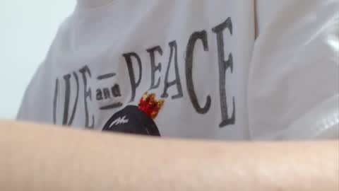 Snapshot of cbz112233 chatting on 03.26.26 ANNYANNY online show from 03.26.26