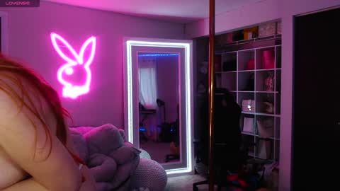 Ccinnamon online show from 01.05.25