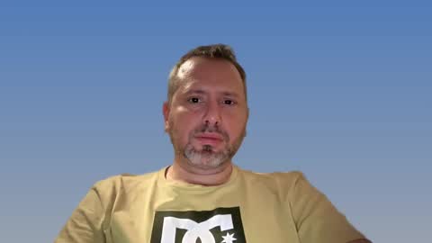 Snapshot of ccmhp1 chatting on 11.22.25 Tomys online show from 11.22.25