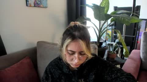 ccuteass online show from 01.20.25