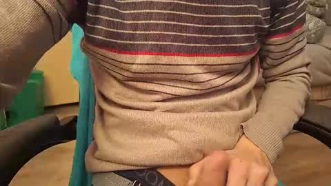 Snapshot of cdact84 chatting on 10.24.25 cdact84 online show from 10.24.25