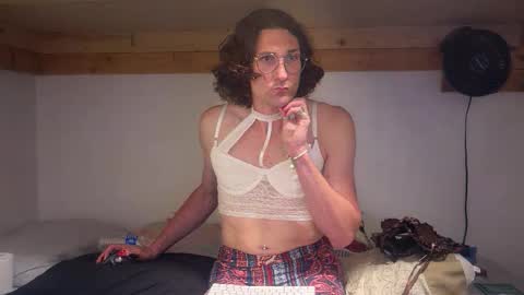 Allie North online show from 04.25.26