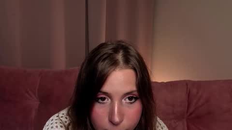 Lina  online show from 09.22.25