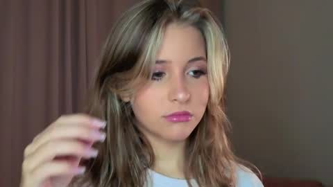 Snapshot of ceceliapidcock chatting on 04.09.26 Lina online show from 04.09.26