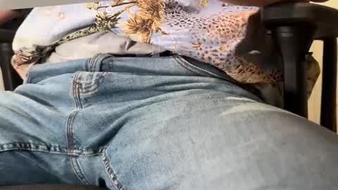 Snapshot of cecina2023 chatting on 10.27.25 Ceci online show from 10.27.25