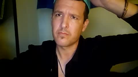 Snapshot of cee77245 chatting on 08.03.26 Bwc4transgirl6929 online show from 08.03.26