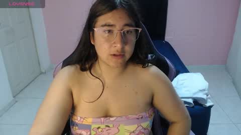 Snapshot of celeste817631 chatting on 05.15.26 celeste817631 online show from 05.15.26