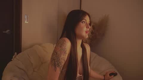 Diane Independent model online show from 03.04.25