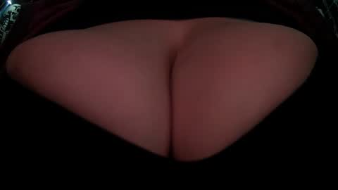 Snapshot of celeste_bbw_ chatting on 01.01.25 Celeste online show from 01.01.25