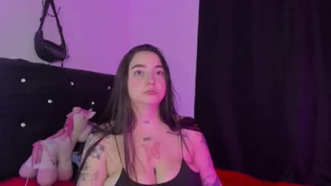 Snapshot of celeste_y_pipe chatting on 12.21.25 Celeste Y Pipe online show from 12.21.25