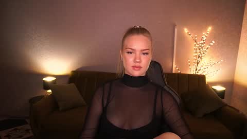 celestenoirr online show from 09.26.25