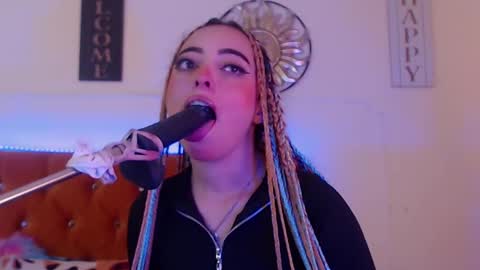 Celeste o Yenna online show from 12.26.24