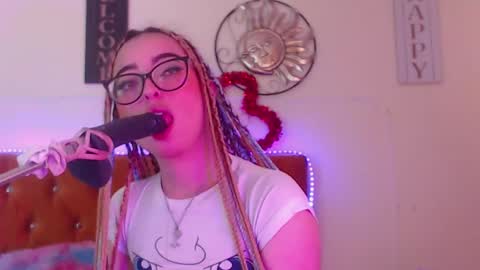 Celeste o Yenna online show from 12.28.24